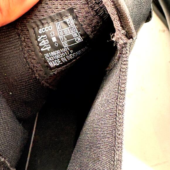 ECCO Touch 15 B Chelsea Boot 10.5 Black NWOT Leather Ankle Booties Prep Academia - Picture 10 of 10